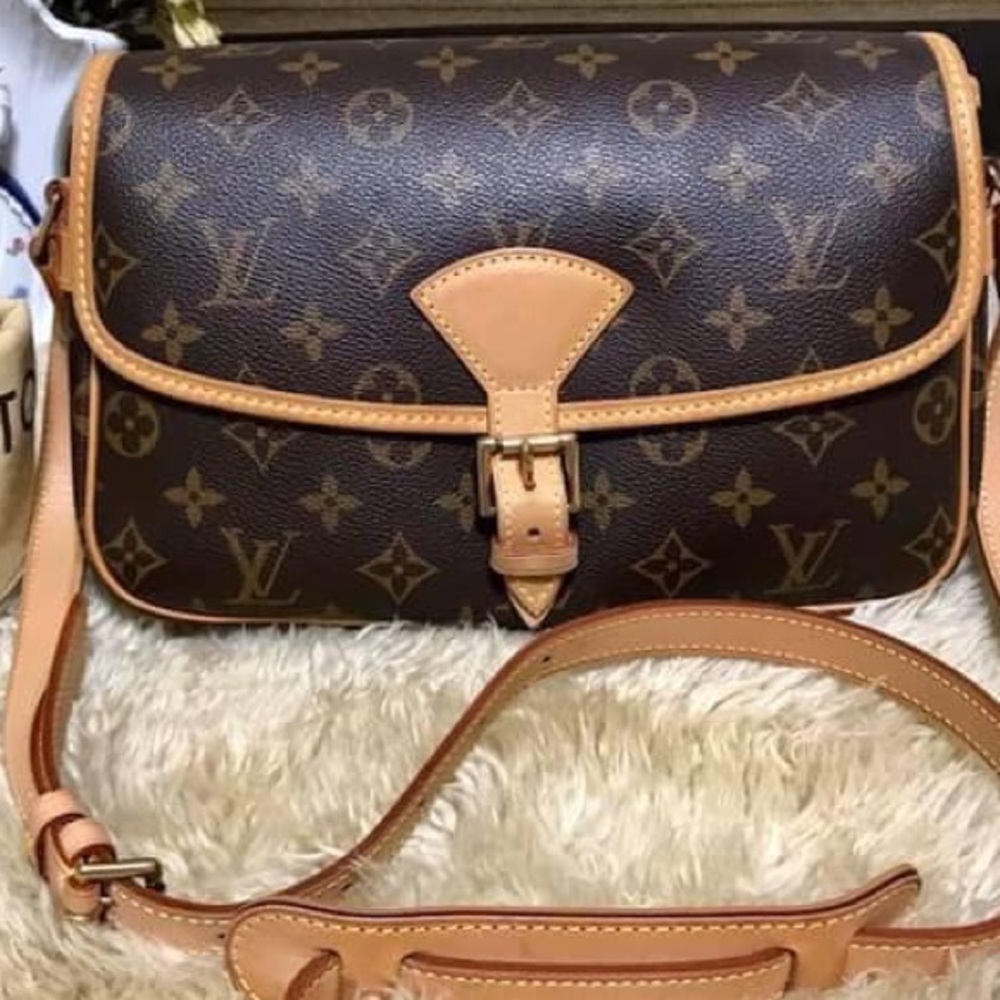 LV Sologne Crossbody.
